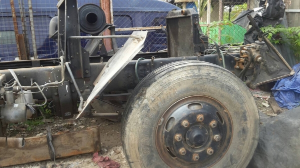 Nissan Condor ปี 2010 คลัทซีพร้อมช่วงล่าง Nissan Condor ปี 2010 คลัทซีพร้อมช่วงล่าง