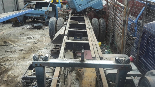 Nissan Condor ปี 2010 คลัทซีพร้อมช่วงล่าง Nissan Condor ปี 2010 คลัทซีพร้อมช่วงล่าง