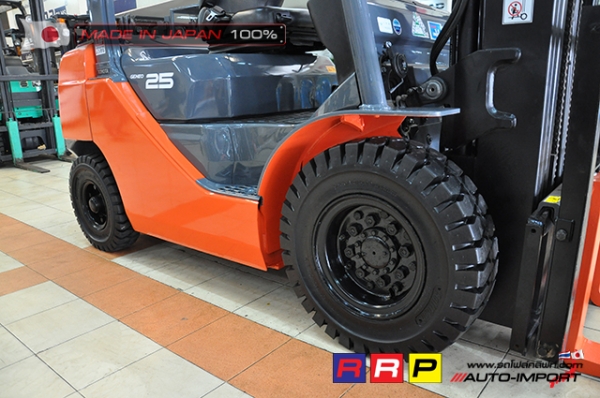 ขายรถโฟล์คลิฟท์มือสอง TOYOTA รุ่น 8FD25-41612 นำเข้าจากประเทศญี่ปุ่น 100\% ไม่เคยใช้งานในไทย ขายรถโฟล์คลิฟท์มือสอง TOYOTA รุ่น 8FD25-41612 นำเข้าจากประเทศญี่ปุ่น 100\% ไม่เคยใช้งานในไทย