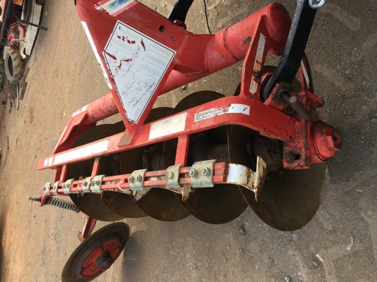 ขาย ยันม่าร์ 49 แรง พร้อมใบดัน กับ ผาน6/24 ราคา325000บ.