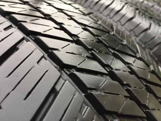 ยาง Bridgestone 265 65 17 ปลายปี16 ดอกเต็ม ใช้ยาว ราคาไม่แพง ยาง Bridgestone 265 65 17 ปลายปี16 ดอกเต็ม ใช้ยาว ราคาไม่แพง