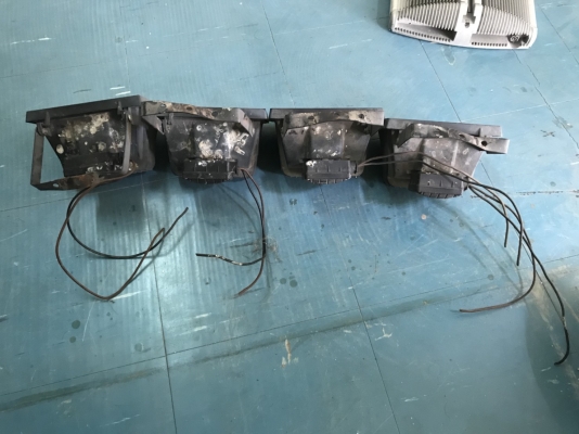 ขายยกชุด ไฟสปอร์ตไลท์ LED 42 Watt LP65+ไฟสปอร์ตไลท์ LED 84 Watt LP65+สปอร์ตไลท์ led