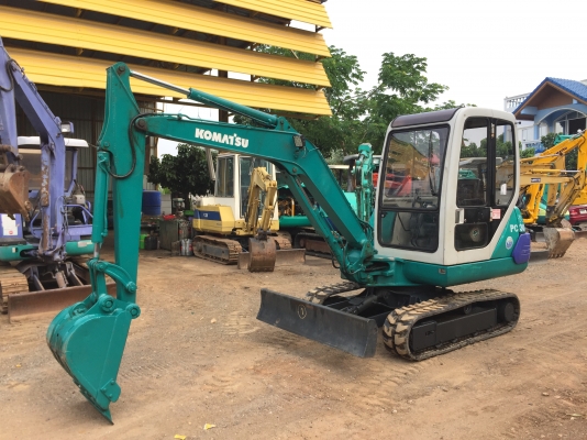 ขายรถขุด เก่าญี่ปุ่น KOMATSU PC30-7 ชั่วโมง การทำงานน้อย ระบบทำงานไว ฟรีเช็ดระบบ และ จัดส่งทั่วไทย