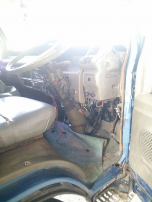 ขาย6ล้อรั้ว isuzu 120แรง กระบะเลส ยาว4.3ม