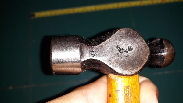 ขายค้อนตุ้ม1/2 ตราหัวกวาง MADE IN GERMANY.ใหม่เก่าเก็บ