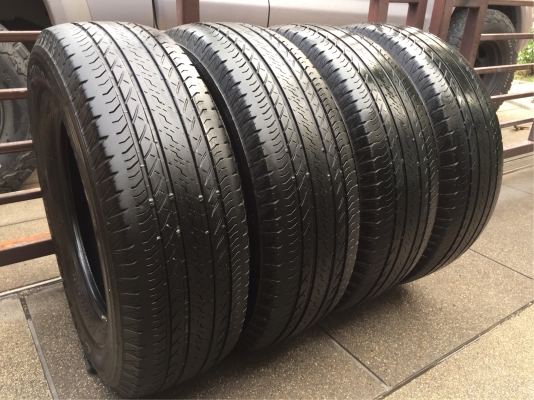 ยาง Bridgestone 235 70 16 ปี16 ดอกเต็ม ไม่มีปะ ใช้ยาว ราคาไม่แพง