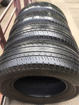 ยาง Bridgestone 235 70 16 ปี16 ดอกเต็ม ไม่มีปะ ใช้ยาว ราคาไม่แพง