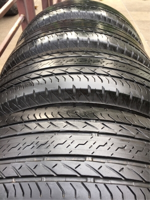 ยาง Bridgestone 235 70 16 ปี16 ดอกเต็ม ไม่มีปะ ใช้ยาว ราคาไม่แพง