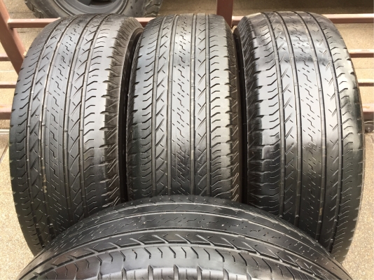 ยาง Bridgestone 235 70 16 ปี16 ดอกเต็ม ไม่มีปะ ใช้ยาว ราคาไม่แพง