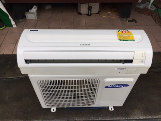 **** ขายแอร์ Samsung 12500 BTU สภาพสวย ****