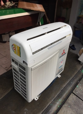 **** ขายแอร์ Mitsubishi 12500 BTU สภาพสวย **** **** ขายแอร์ Mitsubishi 12500 BTU สภาพสวย ****