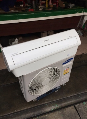 **** ขายแอร์ Samsung 12500 BTU ปี2015 ****