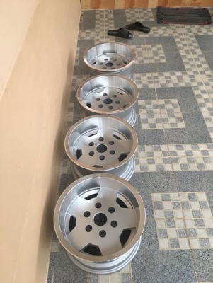 ขายแมกซ์เรโทร ลึกๆล้นๆ หนาๆ ขอบ15 กว้าง8.5 ออฟเซต -30 พร้อมใช้ ล้ออยู่บุรีรัมย์ครับ ส่งได้ทั่วไทย 0850005579