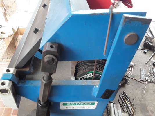 เเท่นพับ เหล็กเเผ่น 1 มิล เเบบมือโยก