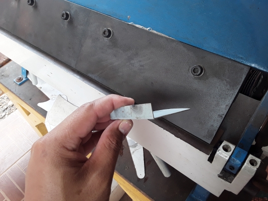 เเท่นพับ เหล็กเเผ่น 1 มิล เเบบมือโยก