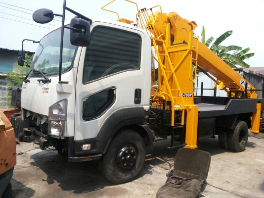 ขายรถเครนเจาะหลุมเสาไฟฟ้า