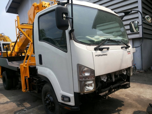 ขายรถเครนเจาะหลุมเสาไฟฟ้า