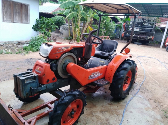 รถไถนั่งขับ  krt140 pkus  ปี 2552