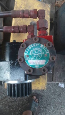 มอเตอร์เอวสวิงเครน 3 ตัน เก่าญี่ปุ่นครับ มอเตอร์เอวสวิงเครน 3 ตัน เก่าญี่ปุ่นครับ