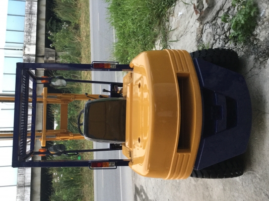 อาร์ ซี เอช โฟรคลิฟท์ ขาย โคมะสุ 2.5 ตันดีเซล อาร์ ซี เอช โฟรคลิฟท์ ขาย โคมะสุ 2.5 ตันดีเซล