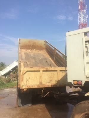 ขาย FM176 แม่+ลูก สองเพลาดั้ม เครื่อง PO9 315 แรงม้า (ทุกอย่างลงเล่มเรียบร้อย)