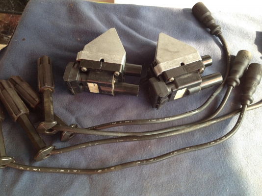 ชุดคอย์ลไฟฟ้า+ชุดสายหัวเทียนBez w124 E220 ชุดคอย์ลไฟฟ้า+ชุดสายหัวเทียนBez w124 E220