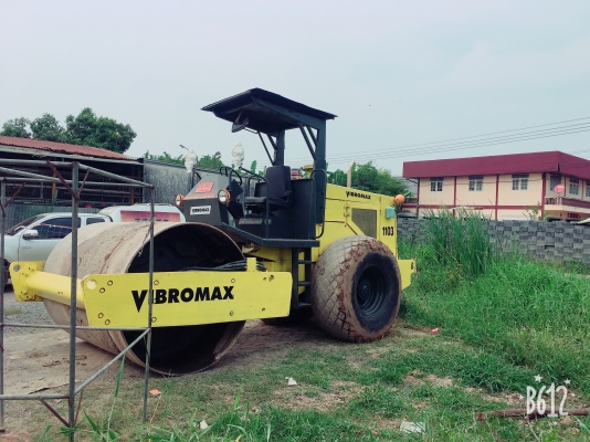 ขายรถบด10ตันวายโบแม๊กเอกเล่มทะเบียนรถสวยพร้อมใช้