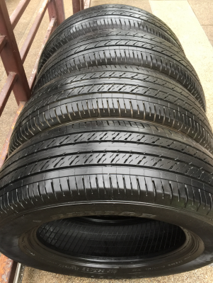 ยาง Dunlop 205 70 15 ปี17 ดอกเต็ม ไม่มีปะ เนื้อนิ่มๆ ใช้ยาว ราคาไม่แพง