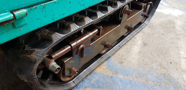 รถบรรทุกการเกษตร ยกดั้มด้วยไฮดรอลิค  สอบถามได้ต่อรองได้ขายได้ขาย แทรคใหม่