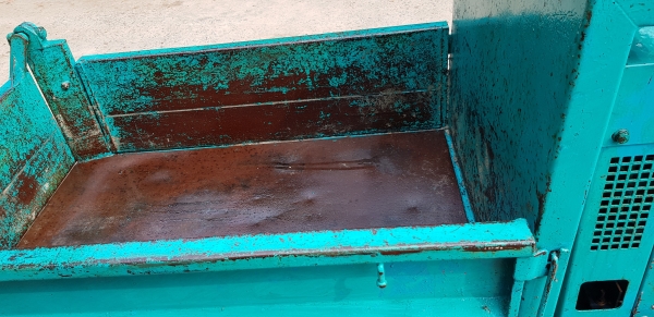 รถบรรทุกการเกษตร ยกดั้มด้วยไฮดรอลิค  สอบถามได้ต่อรองได้ขายได้ขาย แทรคใหม่