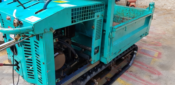 รถบรรทุกการเกษตร ยกดั้มด้วยไฮดรอลิค  สอบถามได้ต่อรองได้ขายได้ขาย แทรคใหม่