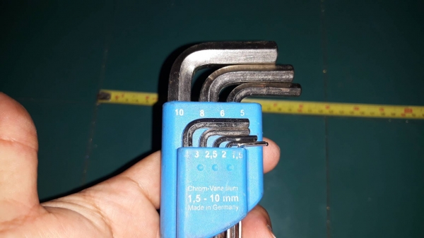 ขายหกเยอรมันแบบมิล MADE IN GERMANY. ขาดเบอ5ไป1ตัว