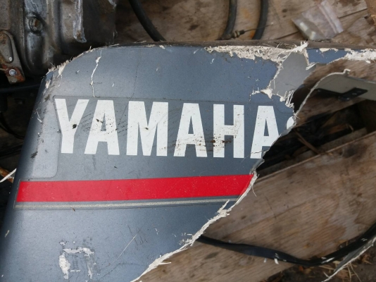 ขายเครื่องยนต์เรือYamaha ขายตามสภาพ สนใจติดต่อ ปิ่น0819176906