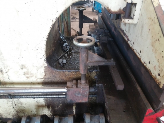 ขายแท่นพับเหล็ก ใช้งานได้ปกติ สนใจติดต่อ ปิ่น0819176906