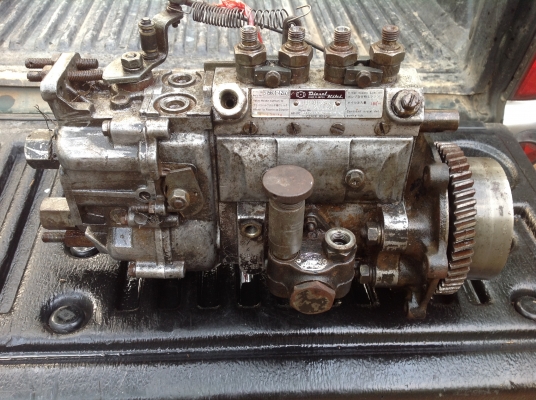 ปั้มดีเซล รถบรรทุก ISUZU พร้อมส่ง