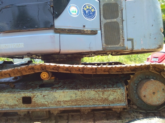 รถแมคโค sh75 บุ้งกี้ใหญ่  เทียบเท่าแมคโค120.    ราคาไม่แพง  อะไหล่มีทั่วไป.   โทรมาคุยได้คะ  ลายมาก็ได้