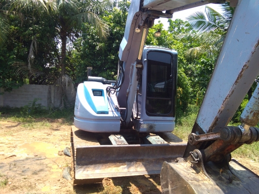 รถแมคโค sh75 บุ้งกี้ใหญ่  เทียบเท่าแมคโค120.    ราคาไม่แพง  อะไหล่มีทั่วไป.   โทรมาคุยได้คะ  ลายมาก็ได้