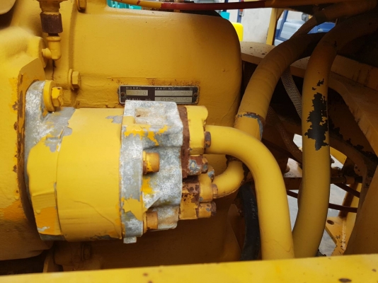 รถตักKOMATSU 510 เครื่องยนต์KOMATSU 4D105 เก่าญี่ปุ่นแท้ไม่เคยใช้งานในไทย ชั่วโมงการใช้งานเพียง1800ชม. บุ้งกี่ บูชสลักเดิมๆ เป็นอีกคันที่สวย แต้มคิวซีแดง ยังอยู่ ฝาน้ำมันแต้มแดงเช่นกัน สนใจติดต่อโทร081-8416818, 083-4355829 #KPGTRACTOR ติดต่อสอ รถตักKOMATSU 510 เครื่องยนต์KOMATSU 4D105 เก่าญี่ปุ่นแท้ไม่เคยใช้งานในไทย ชั่วโมงการใช้งานเพียง1800ชม. บุ้งกี่ บูชสลักเดิมๆ เป็นอีกคันที่สวย แต้มคิวซีแดง ยังอยู่ ฝาน้ำมันแต้มแดงเช่นกัน สนใจติดต่อโทร081-8416818, 083-4355829 #KPGTRACTOR ติดต่อสอ