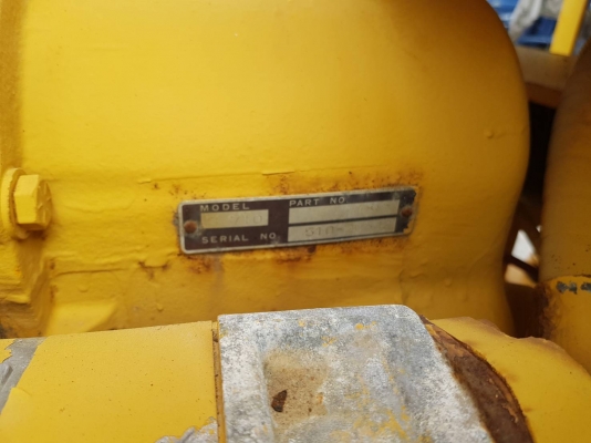 รถตักKOMATSU 510 เครื่องยนต์KOMATSU 4D105 เก่าญี่ปุ่นแท้ไม่เคยใช้งานในไทย ชั่วโมงการใช้งานเพียง1800ชม. บุ้งกี่ บูชสลักเดิมๆ เป็นอีกคันที่สวย แต้มคิวซีแดง ยังอยู่ ฝาน้ำมันแต้มแดงเช่นกัน สนใจติดต่อโทร081-8416818, 083-4355829 #KPGTRACTOR ติดต่อสอ รถตักKOMATSU 510 เครื่องยนต์KOMATSU 4D105 เก่าญี่ปุ่นแท้ไม่เคยใช้งานในไทย ชั่วโมงการใช้งานเพียง1800ชม. บุ้งกี่ บูชสลักเดิมๆ เป็นอีกคันที่สวย แต้มคิวซีแดง ยังอยู่ ฝาน้ำมันแต้มแดงเช่นกัน สนใจติดต่อโทร081-8416818, 083-4355829 #KPGTRACTOR ติดต่อสอ