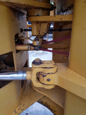 รถตักKOMATSU 510 เครื่องยนต์KOMATSU 4D105 เก่าญี่ปุ่นแท้ไม่เคยใช้งานในไทย ชั่วโมงการใช้งานเพียง1800ชม. บุ้งกี่ บูชสลักเดิมๆ เป็นอีกคันที่สวย แต้มคิวซีแดง ยังอยู่ ฝาน้ำมันแต้มแดงเช่นกัน สนใจติดต่อโทร081-8416818, 083-4355829 #KPGTRACTOR ติดต่อสอ รถตักKOMATSU 510 เครื่องยนต์KOMATSU 4D105 เก่าญี่ปุ่นแท้ไม่เคยใช้งานในไทย ชั่วโมงการใช้งานเพียง1800ชม. บุ้งกี่ บูชสลักเดิมๆ เป็นอีกคันที่สวย แต้มคิวซีแดง ยังอยู่ ฝาน้ำมันแต้มแดงเช่นกัน สนใจติดต่อโทร081-8416818, 083-4355829 #KPGTRACTOR ติดต่อสอ