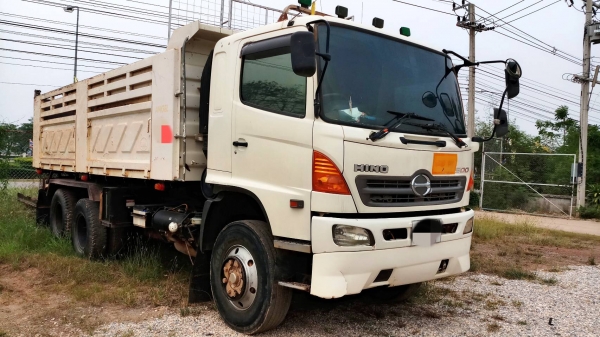 1,780,000&rdquo;ขายสิบล้อดั้มHino380ปี53ดั้มสามมิตร รถพร้อมใช้