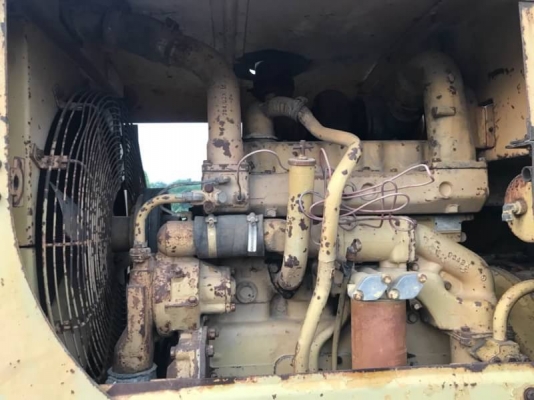 ขาย 385,000 รถตักล้อยาง CATTERPILAR 950 สวยสภาพพร้อมใช้ เครื่องดี เกียร์แรง ยางสวย เอกสารชื้อขาย  รถอยู่  นครปฐม  โทร 0610710295