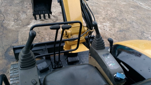 รถขุด CAT 305CR รถขุด CAT 305CR