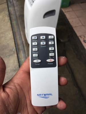 **** ขายแอร์เคลื่อนที่ Natural 9000 BTU สภาพสวย **** **** ขายแอร์เคลื่อนที่ Natural 9000 BTU สภาพสวย ****