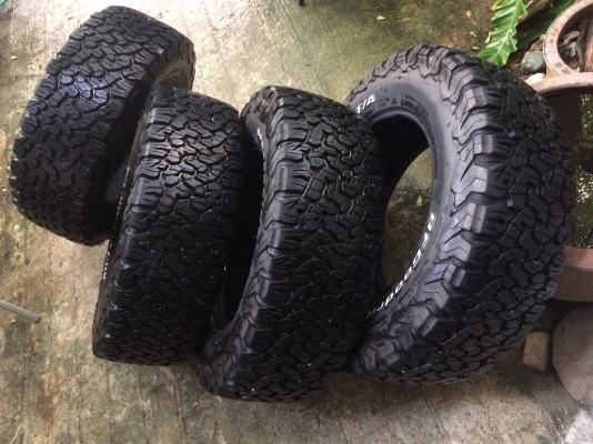 มือ2 BF Goodrich All-Terrain KO2 265 65 r17 มือ2 BF Goodrich All-Terrain KO2 265 65 r17