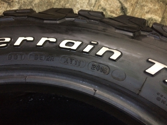 มือ2 BF Goodrich All-Terrain KO2 265 65 r17 มือ2 BF Goodrich All-Terrain KO2 265 65 r17