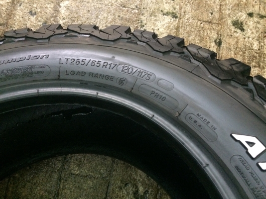มือ2 BF Goodrich All-Terrain KO2 265 65 r17 มือ2 BF Goodrich All-Terrain KO2 265 65 r17