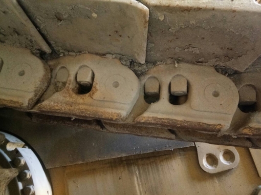 ต้องการขายด่วน !! รถแทรคเตอร์ CAT D10H สภาพพร้อมใช้งาน