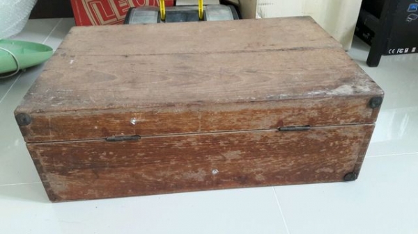 ขายหีบไม้สักเก่าโบราณ