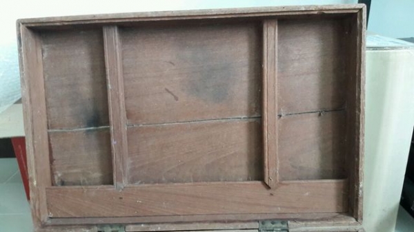 ขายหีบไม้สักเก่าโบราณ